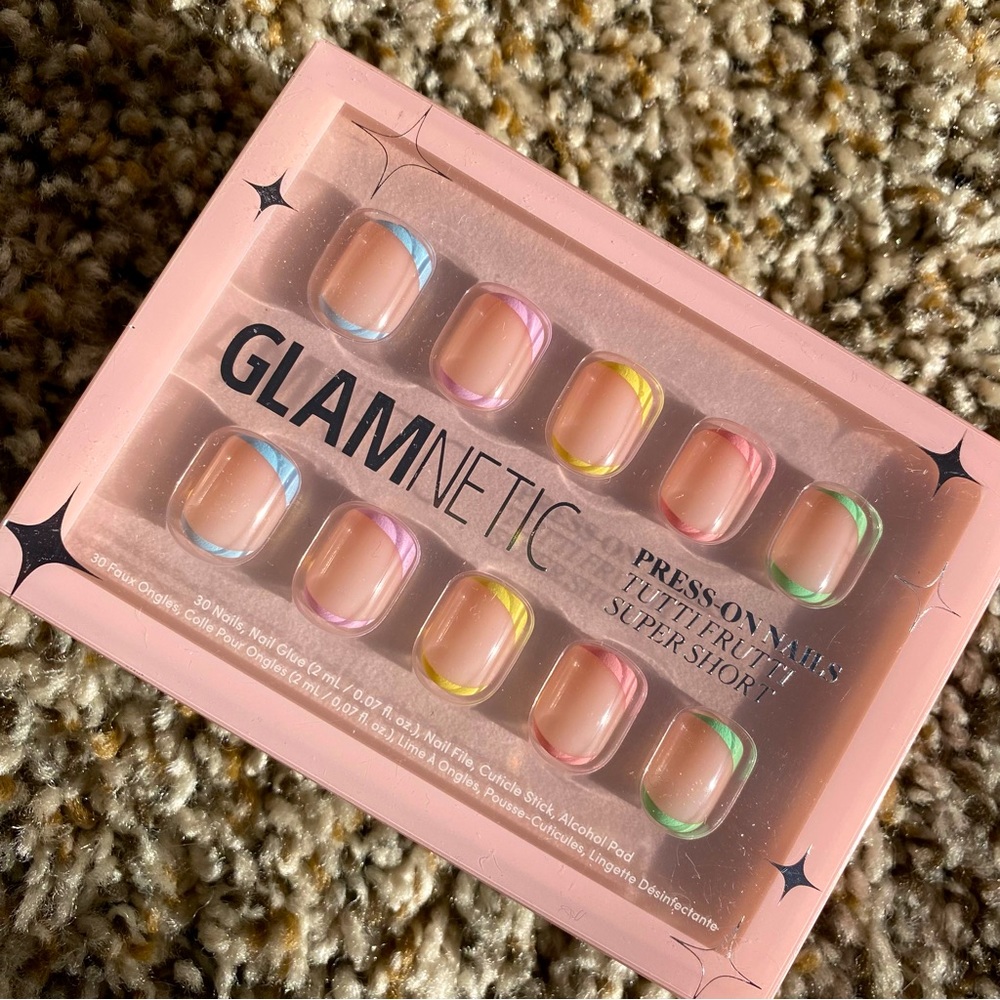 TUTTI FRUTTI - Super Short - full set of press-on nails by GLAMNETIC NAILS
